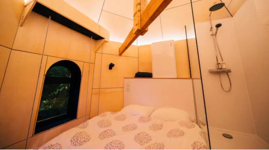 Le Pigeonnier - Tinyhouse En Plein Centre De Liege Hotel ภายนอก รูปภาพ
